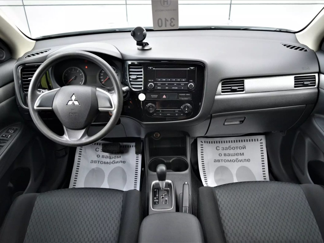 Mitsubishi Outlander Intense S80 2.0 CVT, 2014 фото 10
