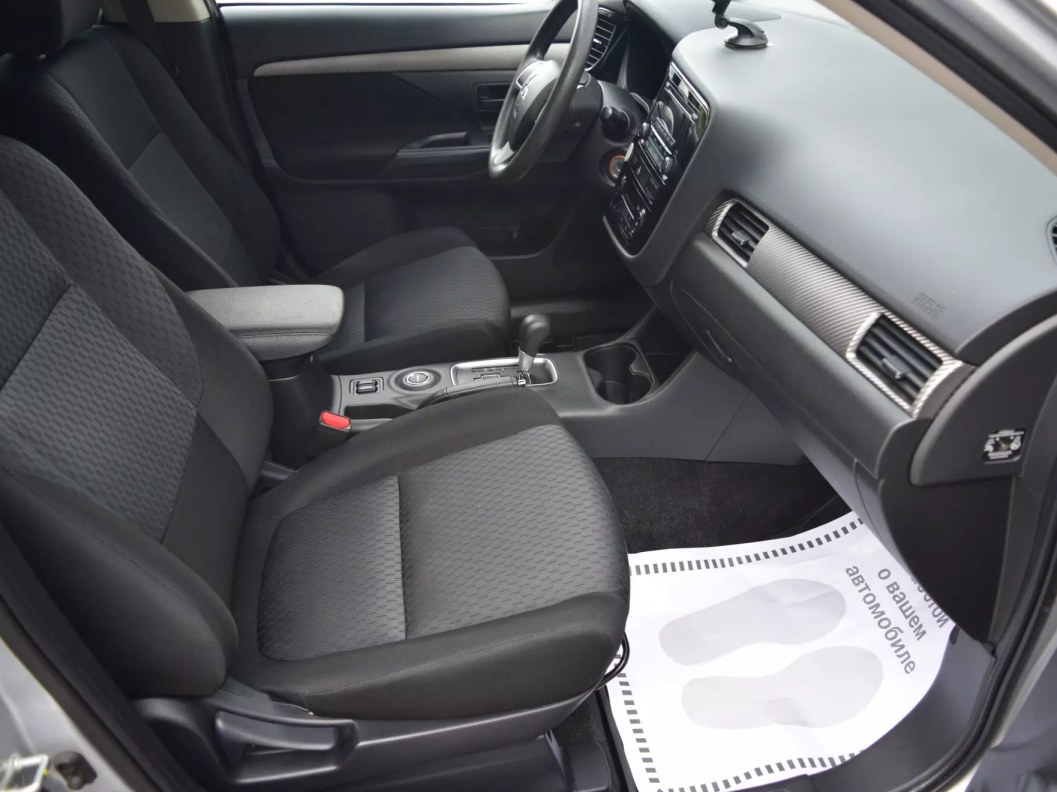 Mitsubishi Outlander Intense S80 2.0 CVT, 2014 фото 11