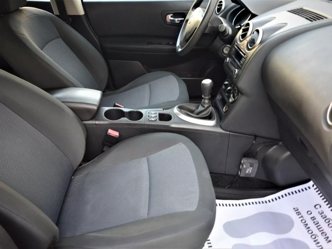 Nissan Qashqai 2.0 МКПП, 2012 фото 10