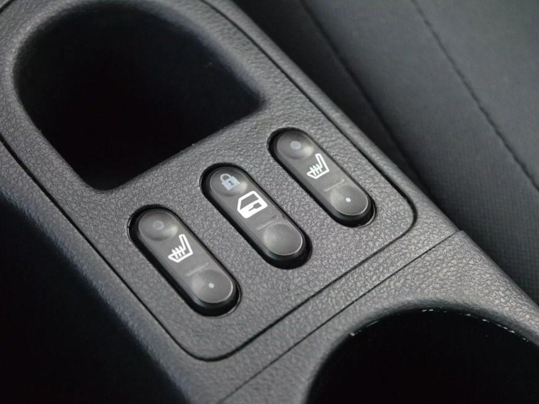 Nissan Qashqai 2.0 МКПП, 2012 фото 15