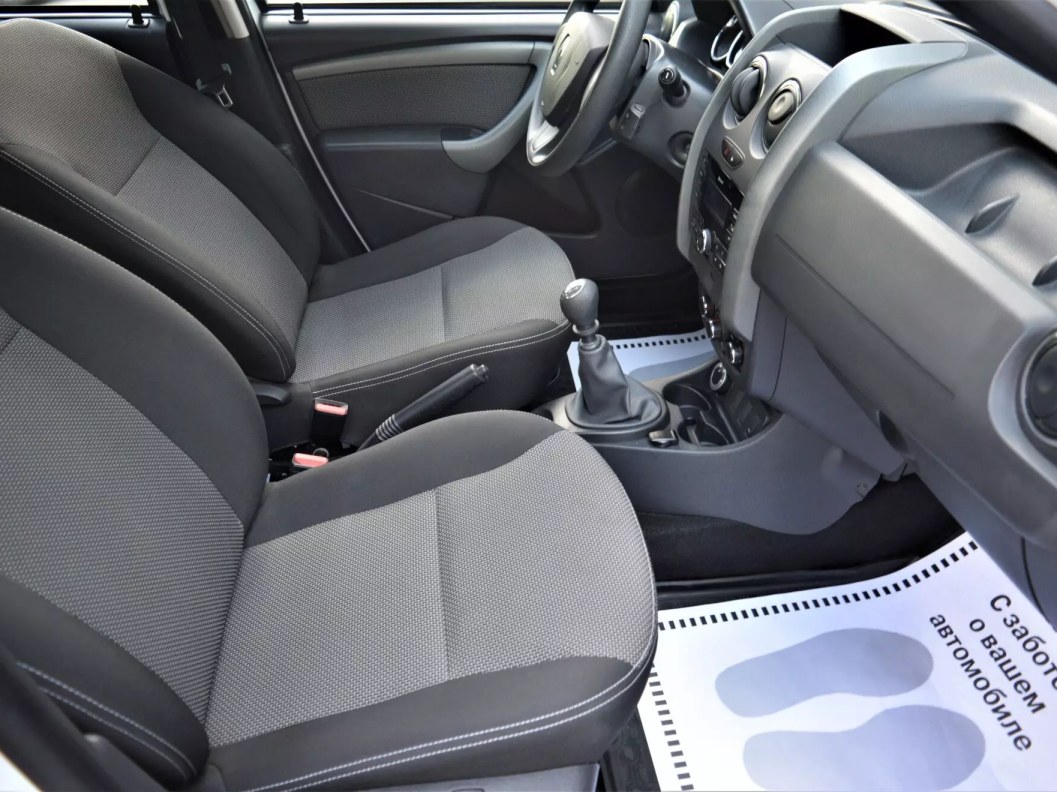 Renault Duster Privilege 1.6 МКПП, 2018 фото 11