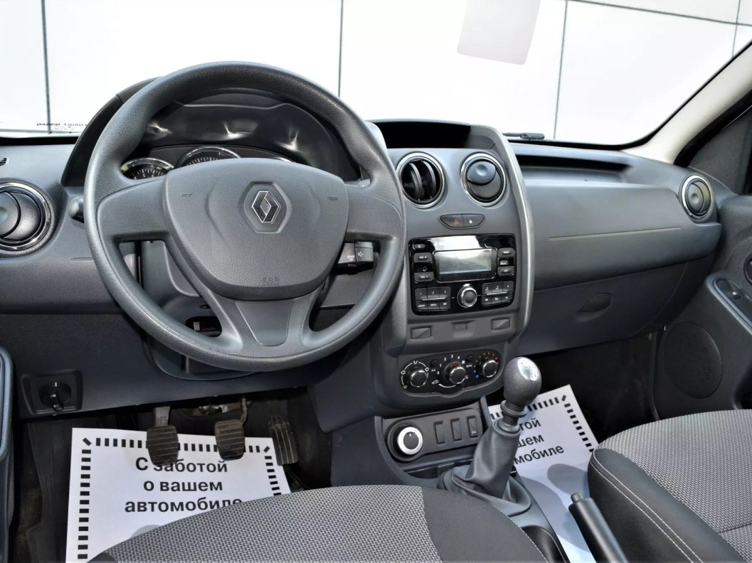 Renault Duster Privilege 1.6 МКПП, 2018 фото 20