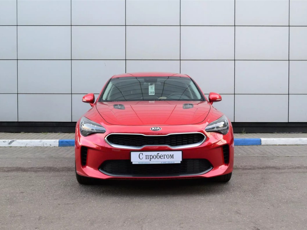 Kia Stinger 2.0 АКПП, 2018 фото 2