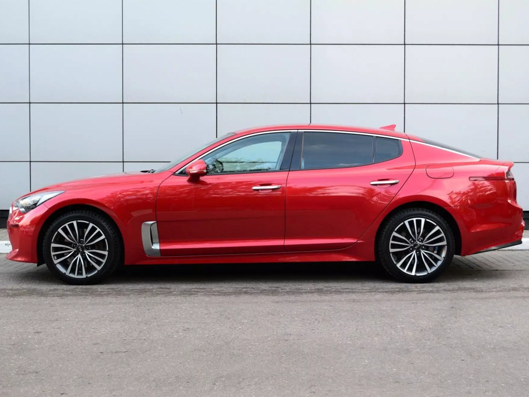 Kia Stinger 2.0 АКПП, 2018 фото 5