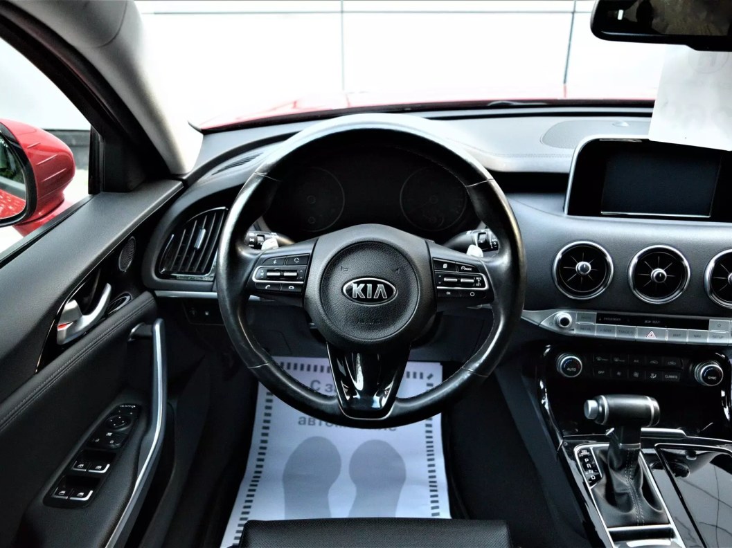 Kia Stinger 2.0 АКПП, 2018 фото 20