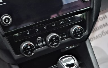 Skoda Octavia Ambition 1.6 АКПП, 2018 превью 17