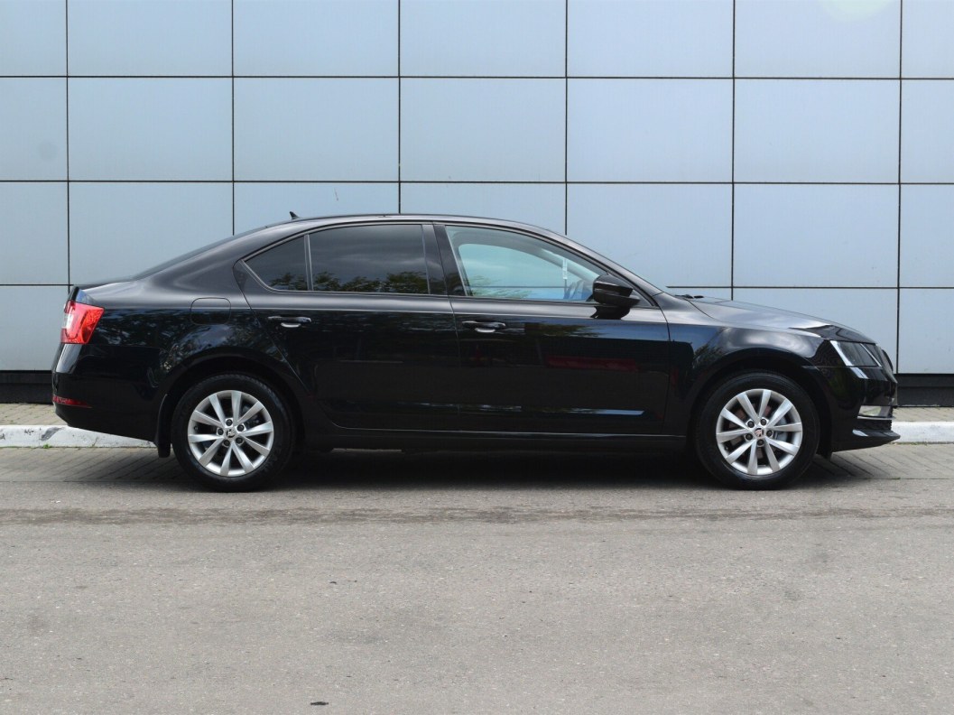 Skoda Octavia 1.4 DSG, 2018 фото 4
