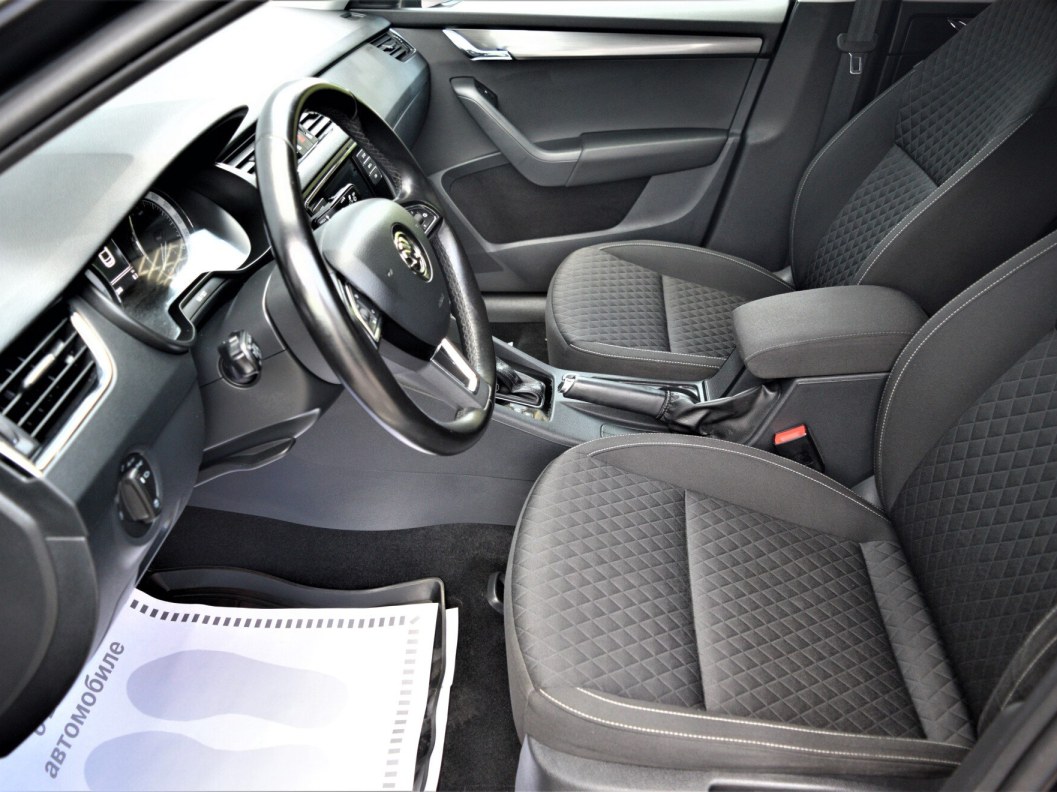 Skoda Octavia 1.4 DSG, 2018 фото 9