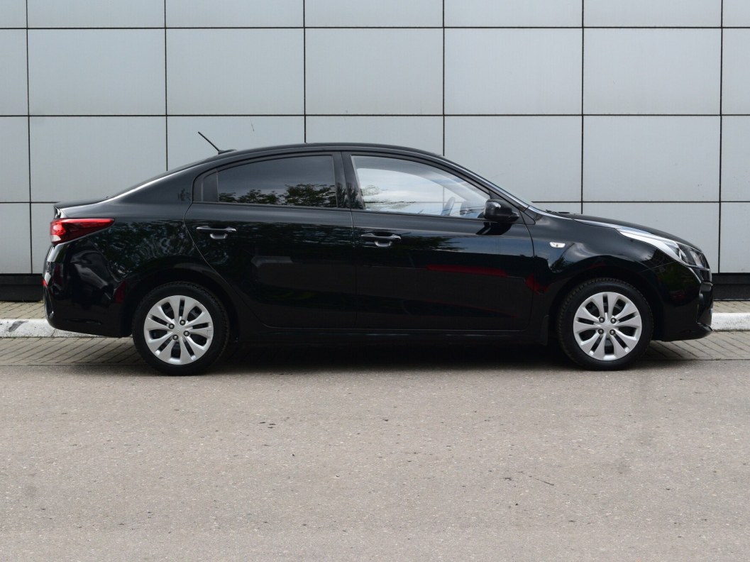 Kia Rio Comfort 1.6 АКПП, 2019 фото 4
