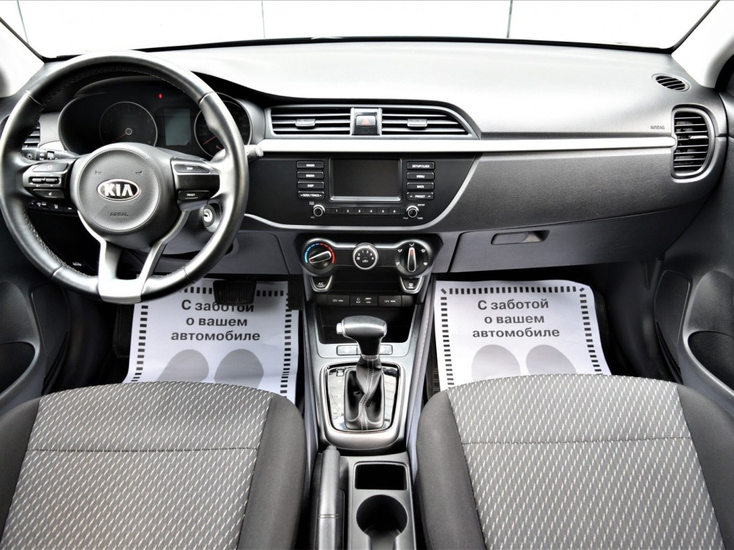 Kia Rio Comfort 1.6 АКПП, 2019 фото 10