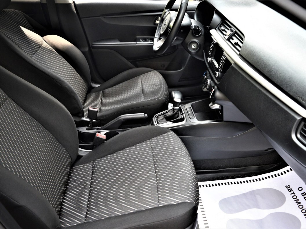 Kia Rio Comfort 1.6 АКПП, 2019 фото 11