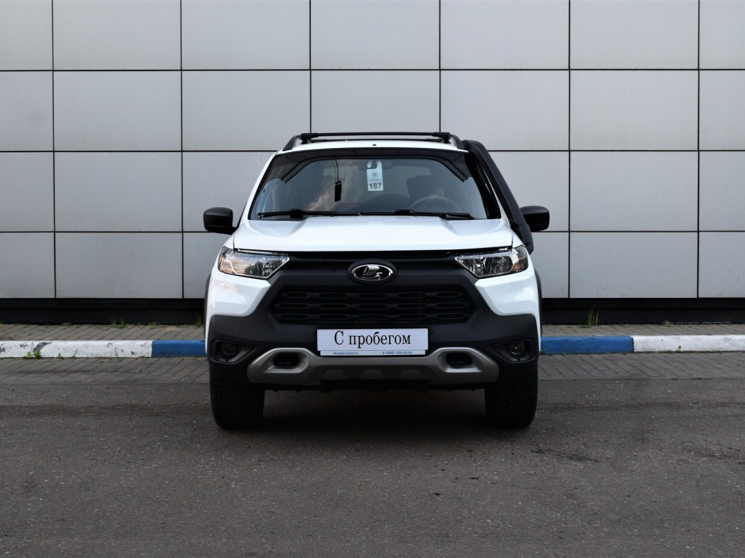 ВАЗ (Lada) Niva Luxe Offroad 1.7 МКПП, 2022 фото 2