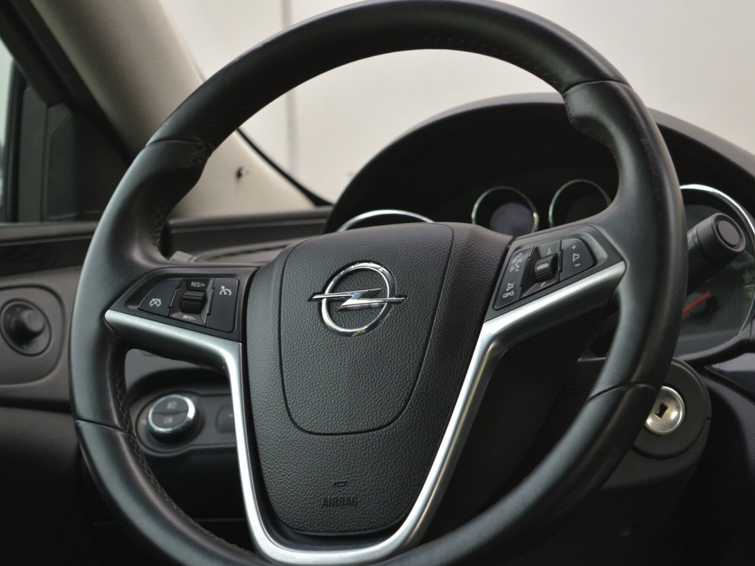Opel Insignia Business Edition 2.0 АКПП, 2012 фото 16