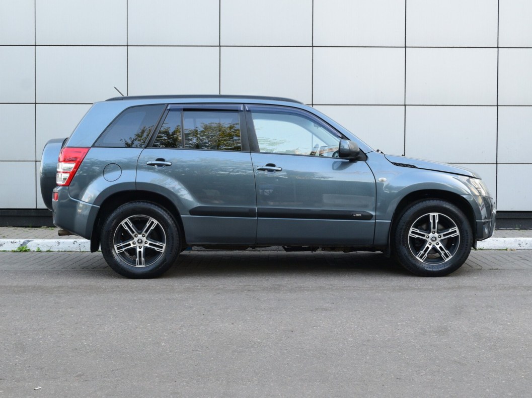 Suzuki Grand Vitara 2.0 АКПП, 2008 фото 4