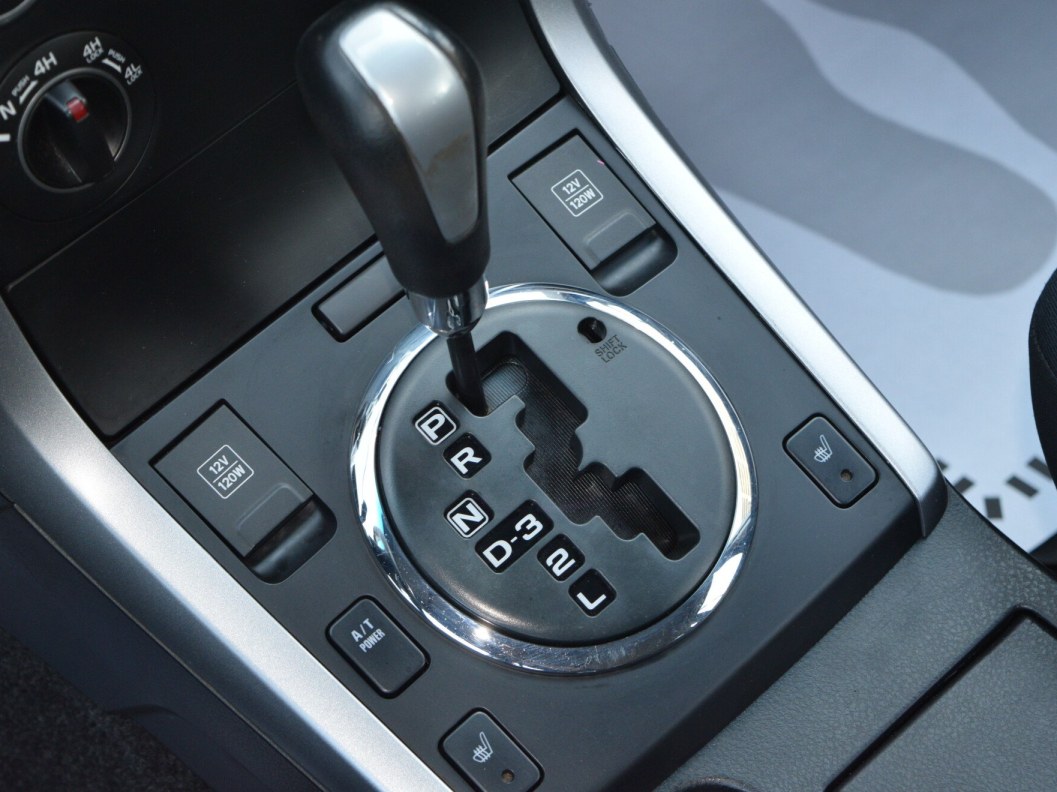 Suzuki Grand Vitara Exclusive 2.0 АКПП, 2012 фото 16