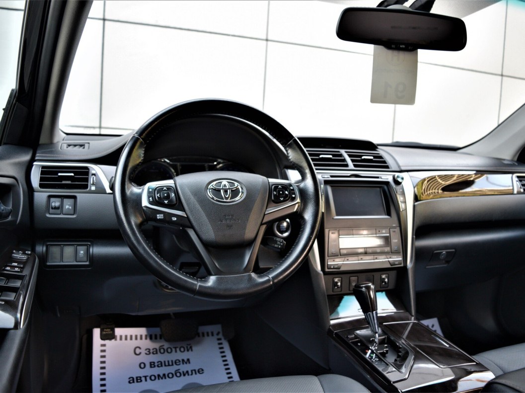 Toyota Camry Классик 2.0 АКПП, 2015 фото 17