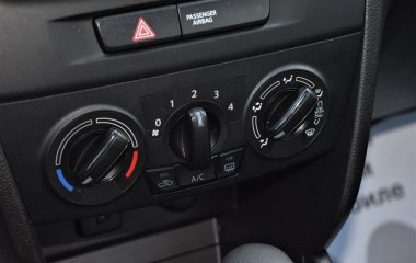 Suzuki Vitara GL 1.6 АКПП, 2015 превью 14