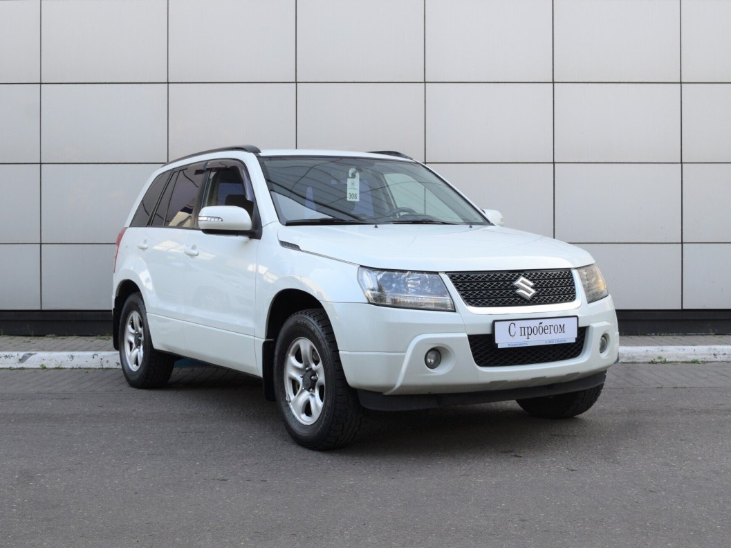 Suzuki Grand Vitara 2.0 АКПП, 2011 фото 1