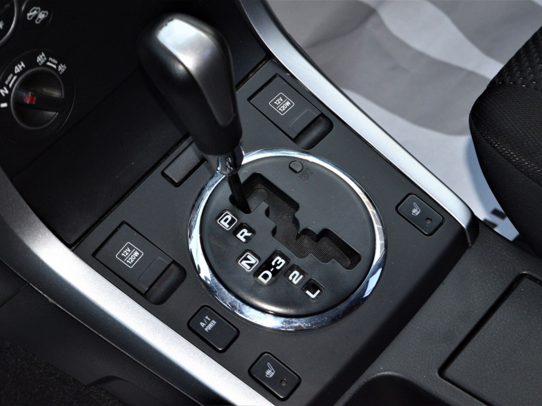 Suzuki Grand Vitara 2.0 АКПП, 2011 фото 19