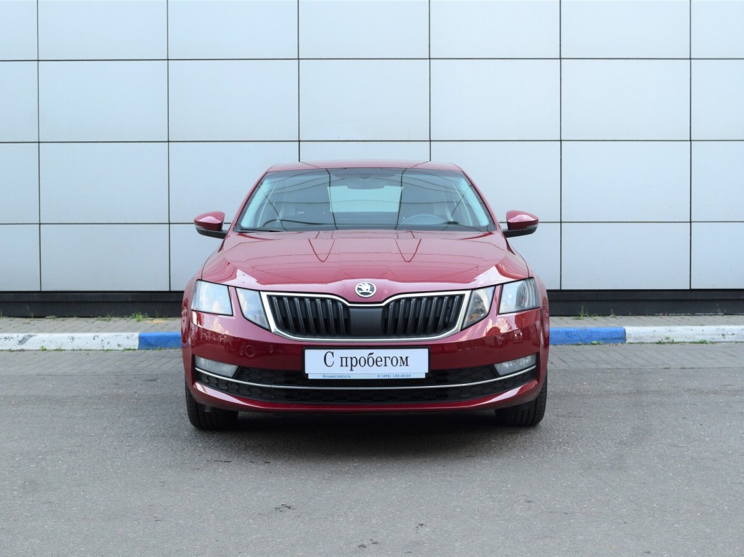 Skoda Octavia 1.6 АКПП, 2018 фото 2