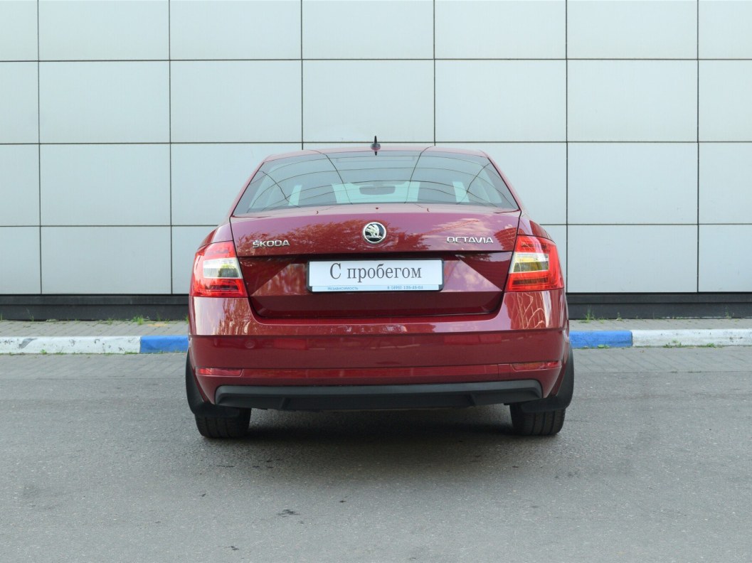 Skoda Octavia 1.6 АКПП, 2018 фото 7