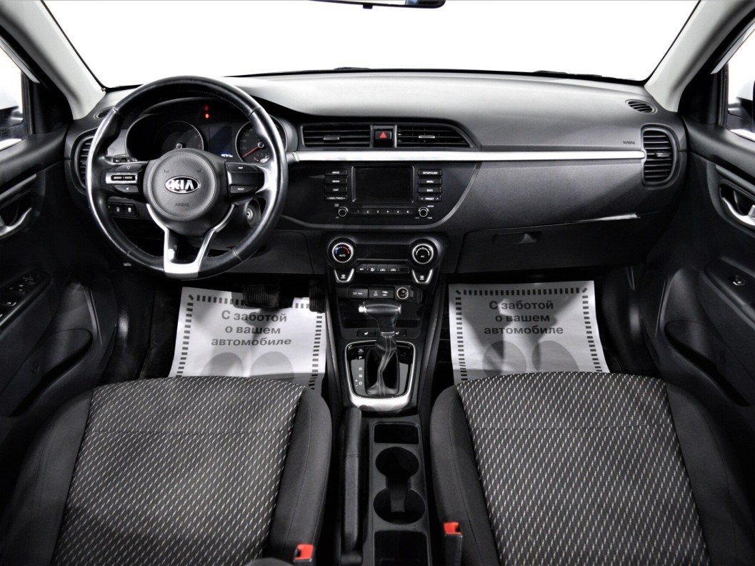 Kia Rio Luxe 1.6 АКПП, 2017 фото 10