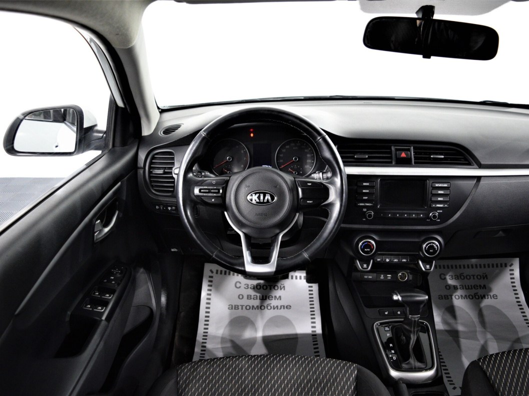 Kia Rio Luxe 1.6 АКПП, 2017 фото 19