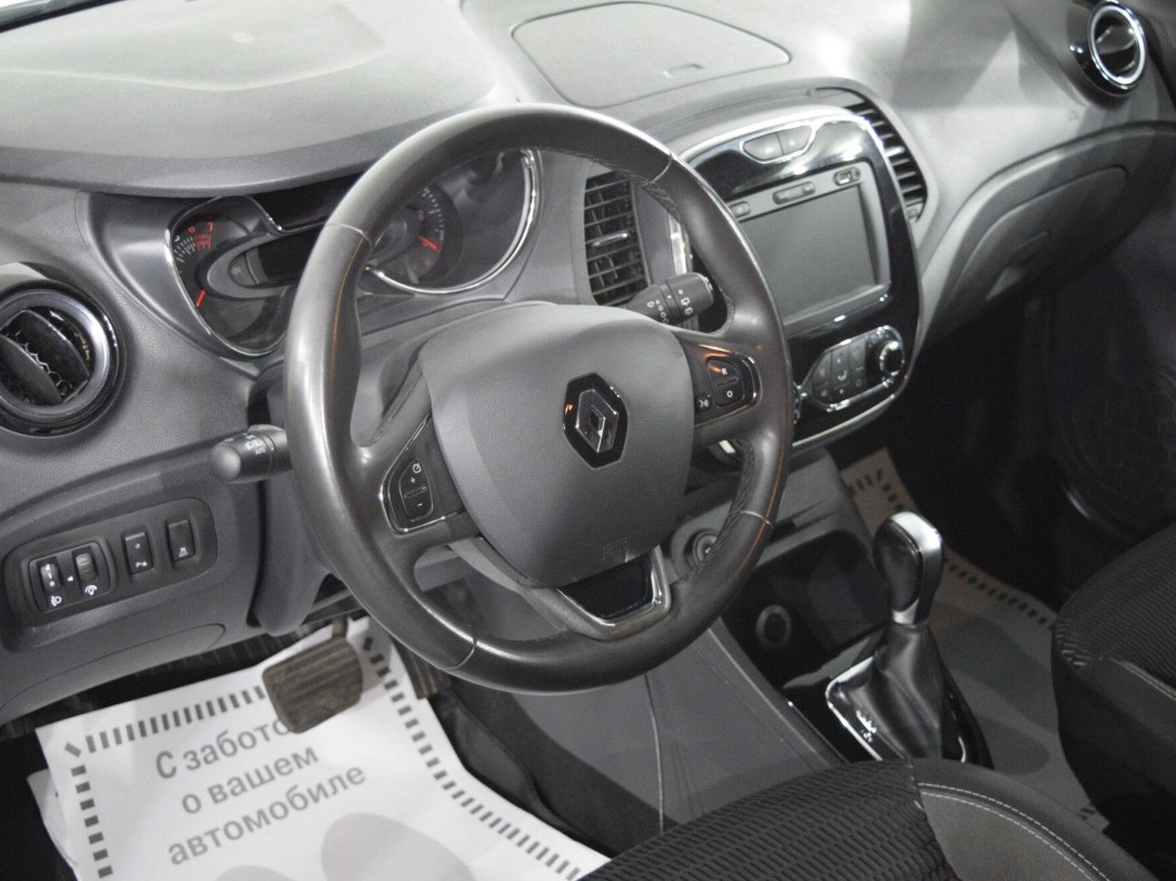 Renault Kaptur Style 2.0 АКПП, 2019 фото 15