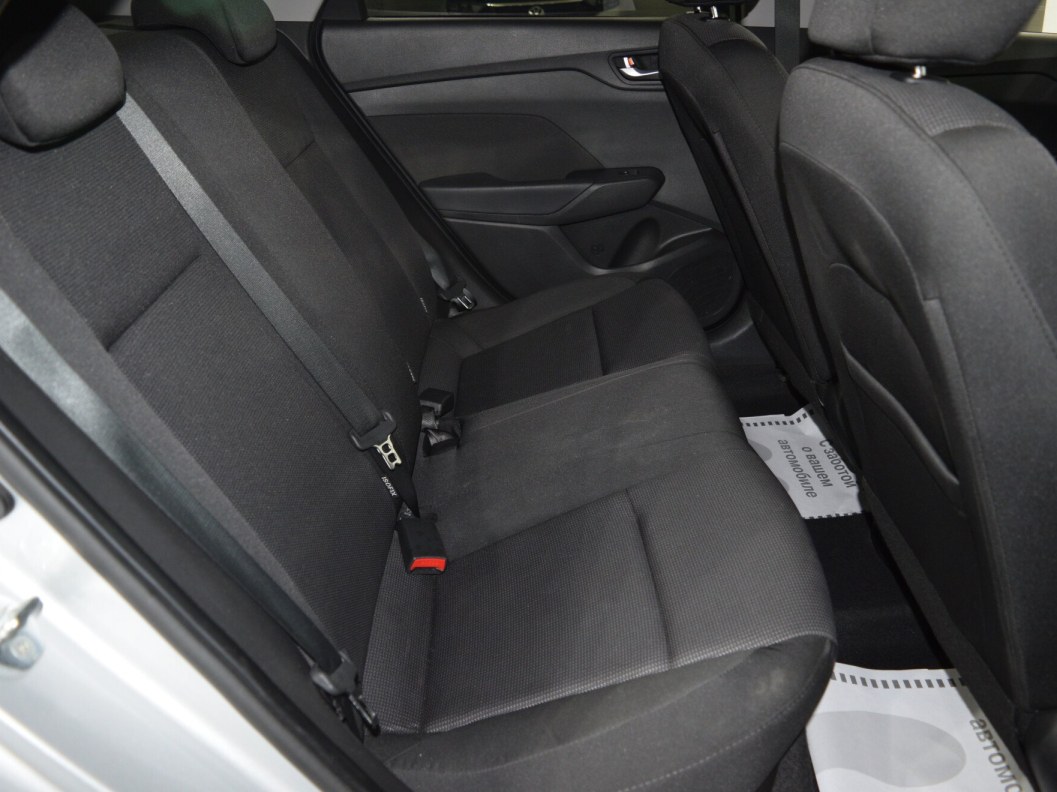 Hyundai Solaris Comfort 1.6 АКПП, 2018 фото 11
