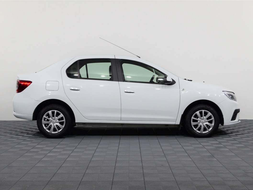 Renault Logan Drive 1.6 МКПП, 2019 фото 4