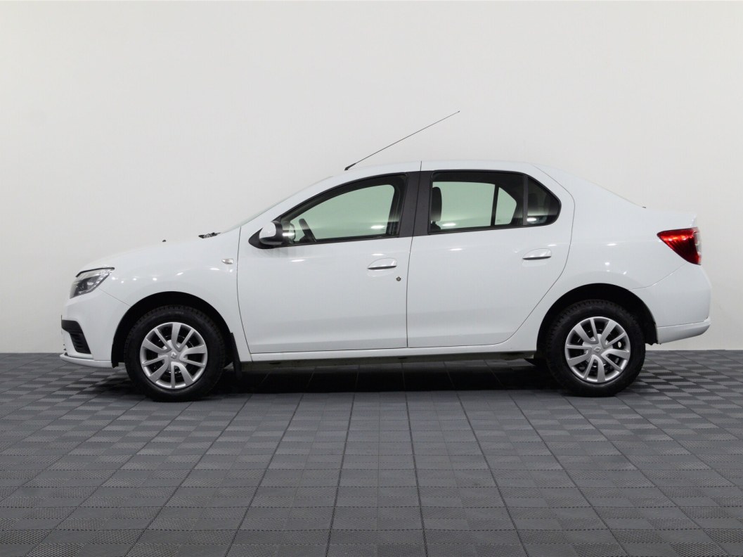 Renault Logan Drive 1.6 МКПП, 2019 фото 5