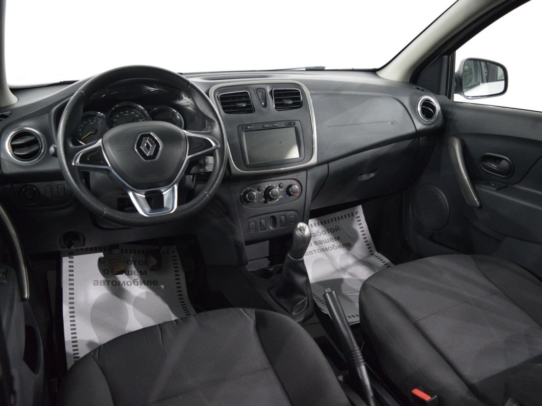 Renault Logan Drive 1.6 МКПП, 2019 фото 16