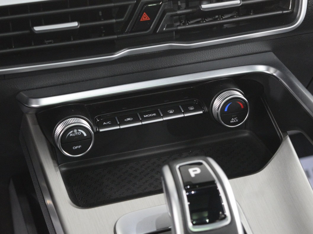 Geely Coolray Flagship Sport 1.5 АМТ, 2020 фото 16