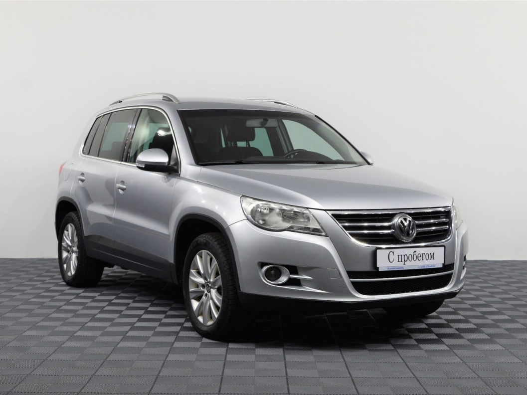 Volkswagen Tiguan 2.0 АКПП, 2011 фото 1