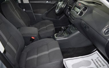 Volkswagen Tiguan 2.0 АКПП, 2011 превью 11