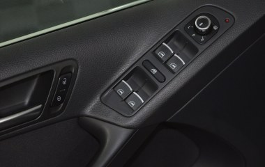Volkswagen Tiguan 2.0 АКПП, 2011 превью 16