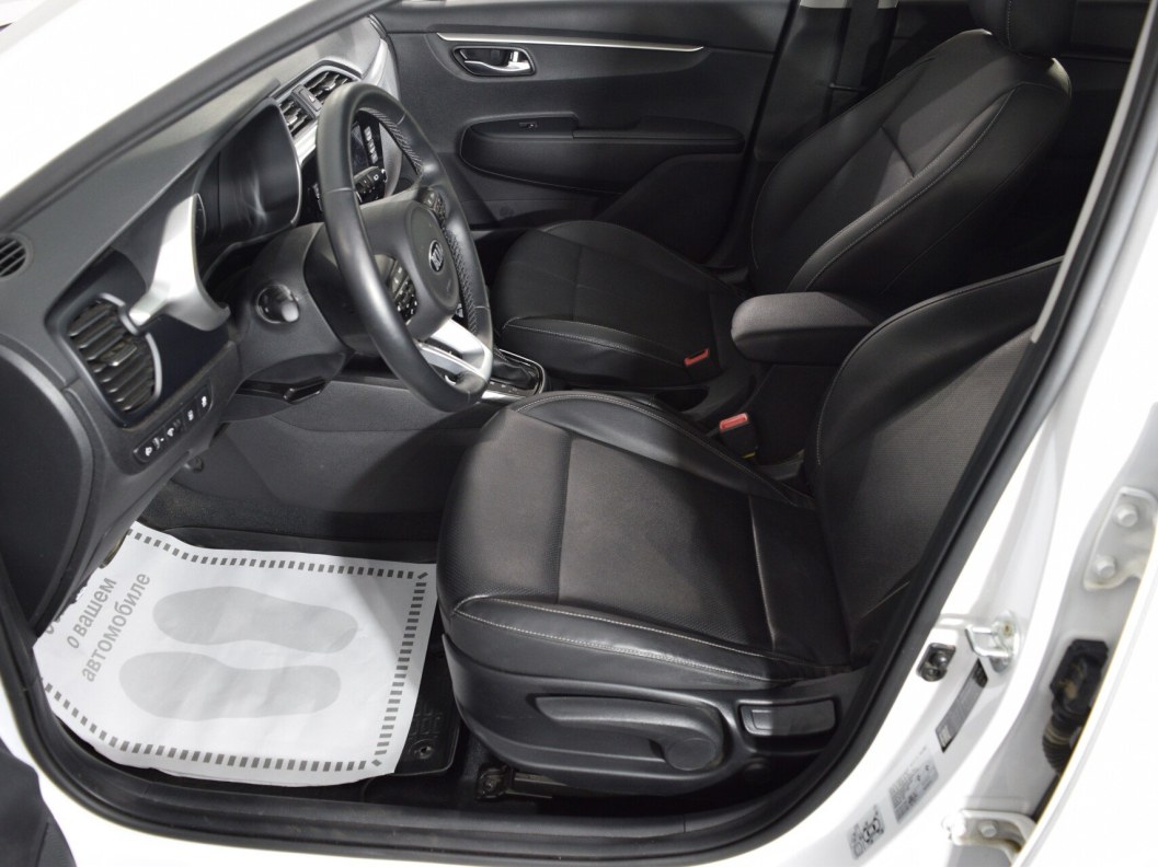 Kia Rio Premium 1.6 АКПП, 2021 фото 9