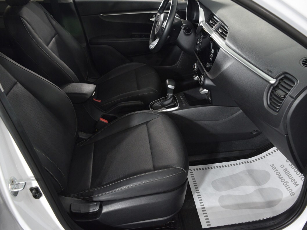 Kia Rio Premium 1.6 АКПП, 2021 фото 11