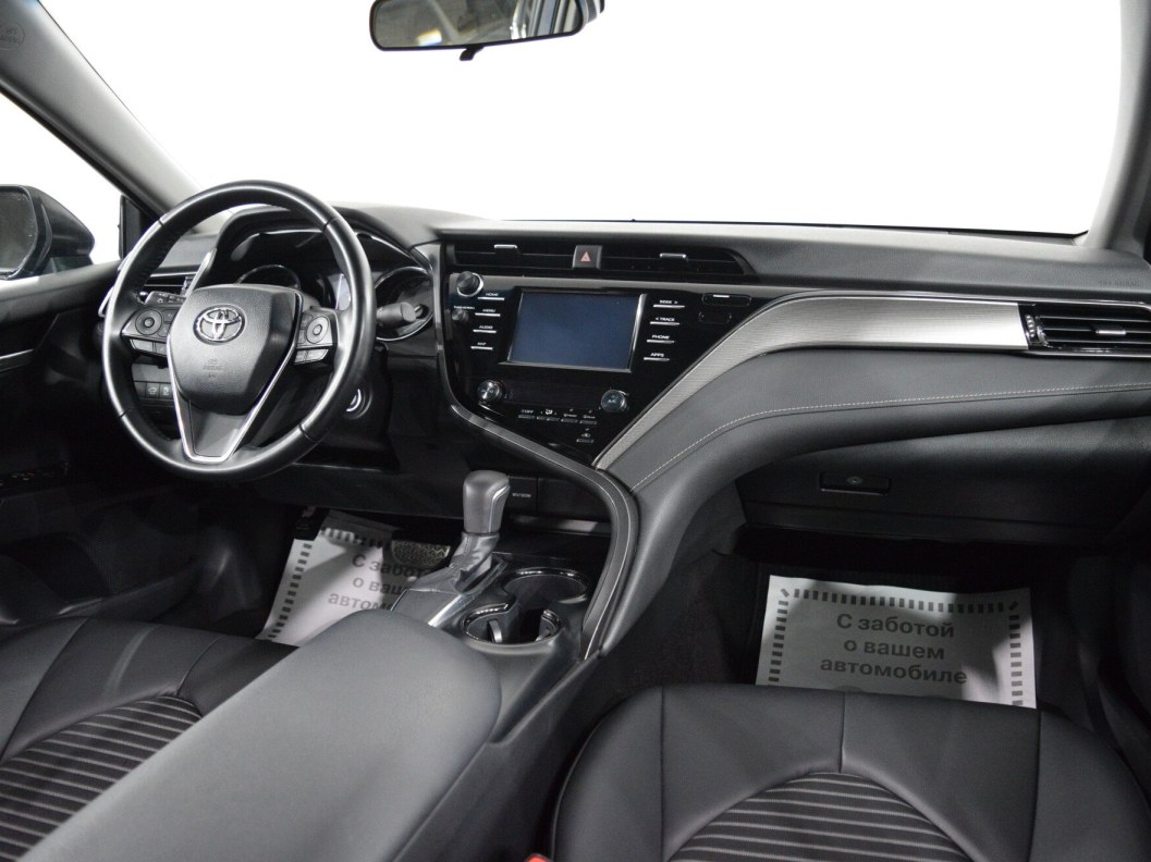 Toyota Camry 2.5 АКПП, 2019 фото 22