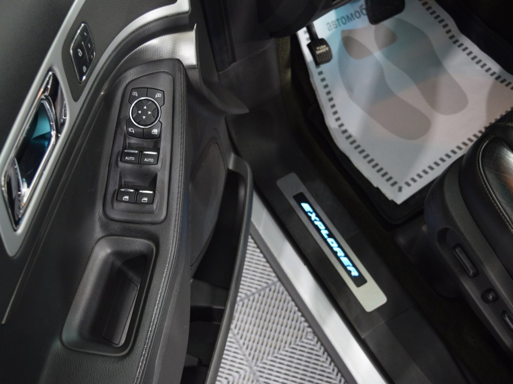 Ford Explorer Sport 3.5 , 2013 фото 16