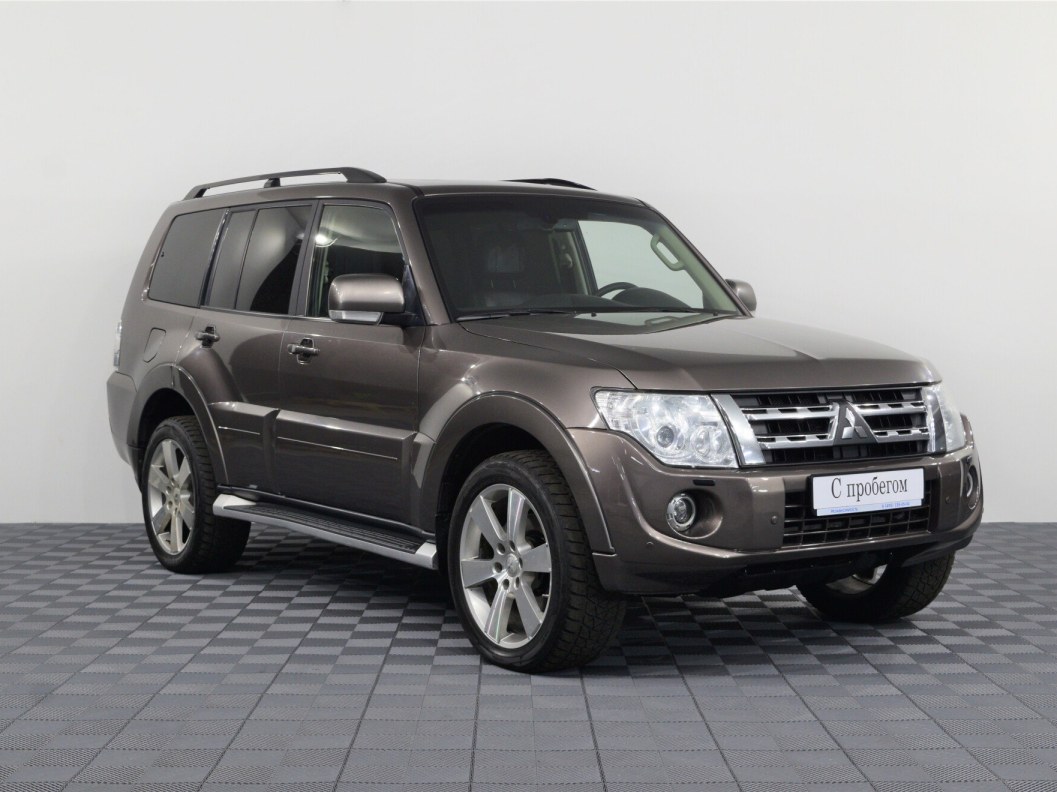 Mitsubishi Pajero Ultimate S72 3.2 АКПП, 2013 фото 1