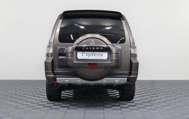 Mitsubishi Pajero Ultimate S72 3.2 АКПП, 2013 превью 7