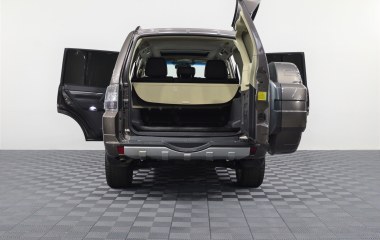 Mitsubishi Pajero Ultimate S72 3.2 АКПП, 2013 превью 9