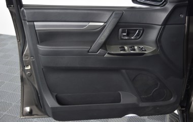 Mitsubishi Pajero Ultimate S72 3.2 АКПП, 2013 превью 15