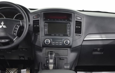 Mitsubishi Pajero Ultimate S72 3.2 АКПП, 2013 превью 22
