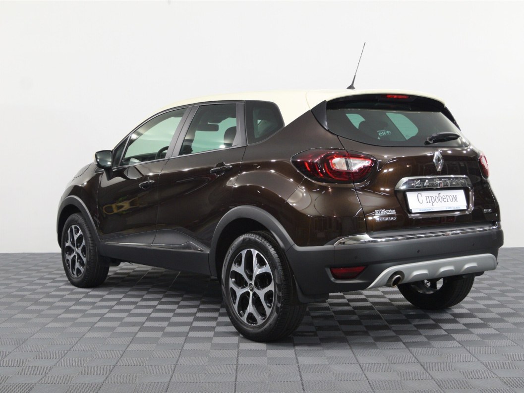 Renault Kaptur Style 2.0 АКПП, 2016 фото 8