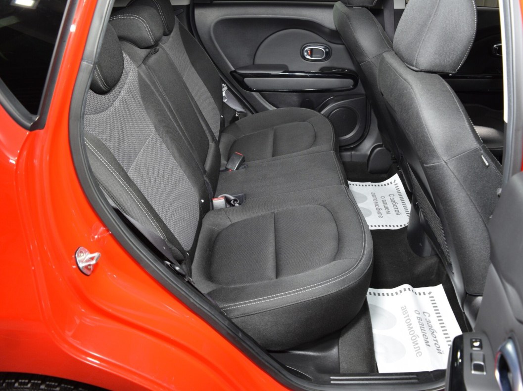 Kia Soul Prestige 1.6 АКПП, 2018 фото 12