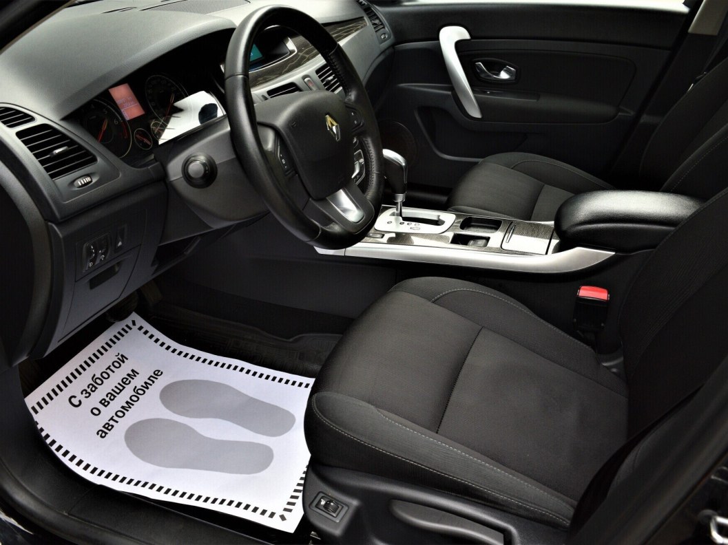 Renault Latitude Dynamique 2.0 CVT, 2014 фото 9