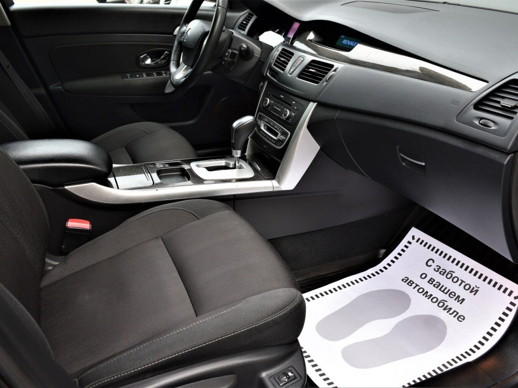 Renault Latitude Dynamique 2.0 CVT, 2014 фото 11