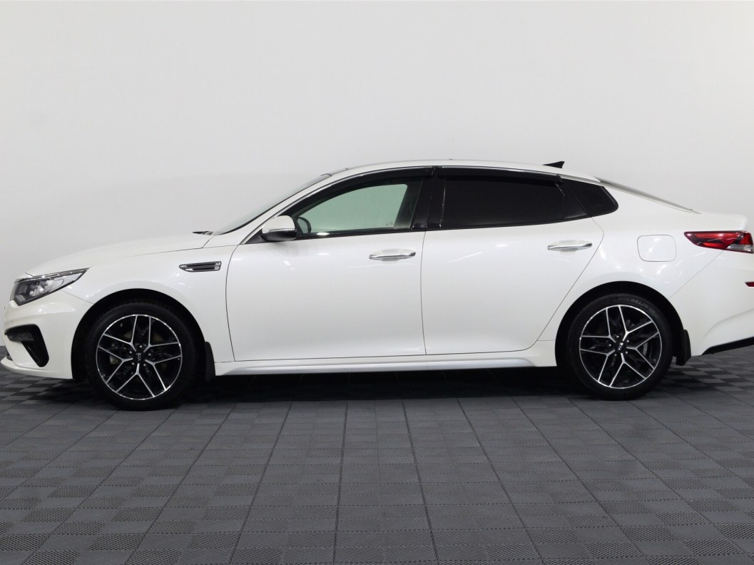 Kia Optima Premium 2.0 АКПП, 2019 фото 5